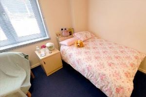 Image shows a typical student bedroom.